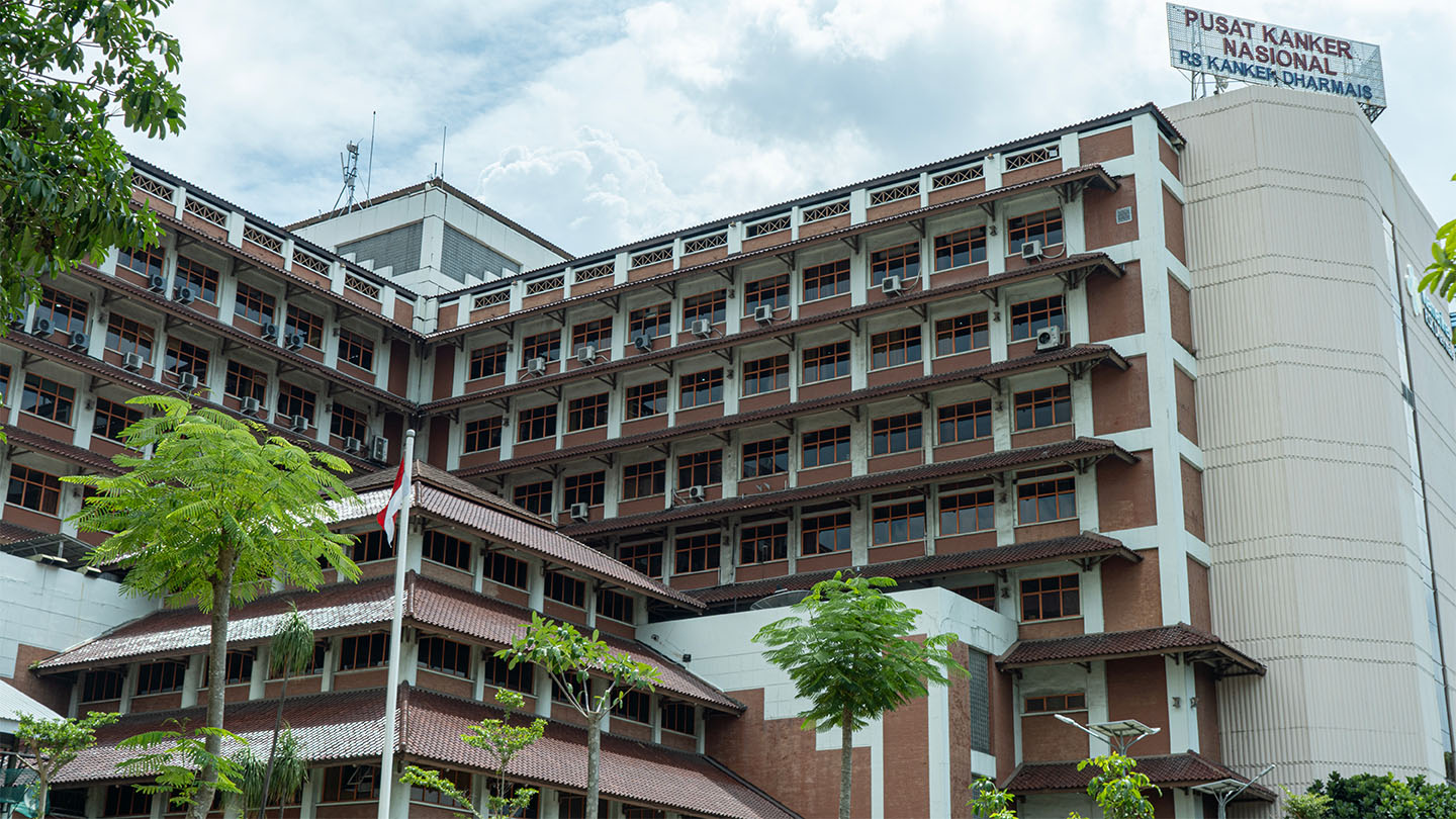 Front view of the Pusat Kanker Nasional Cancer Center in Indonesia.